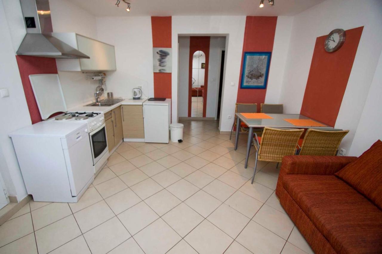 Apartman Mia I Toni Makarska Ngoại thất bức ảnh